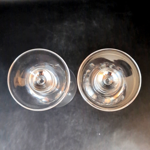 Two (2) Signed Kilkenny 1991 Hand Cut  6" Crystal Wine Glasses - Irish Ireland - Picture 6 of 9